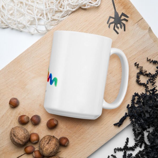 white glossy mug