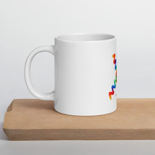 white glossy mug