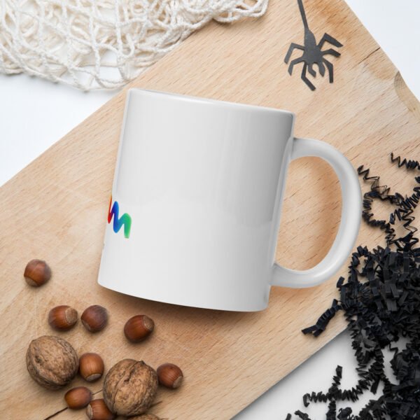 white glossy mug