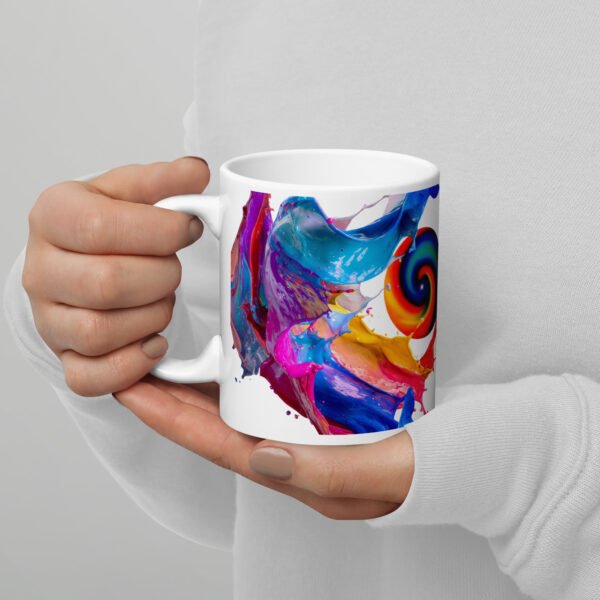 white glossy mug