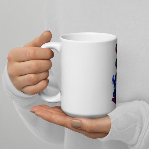 white glossy mug