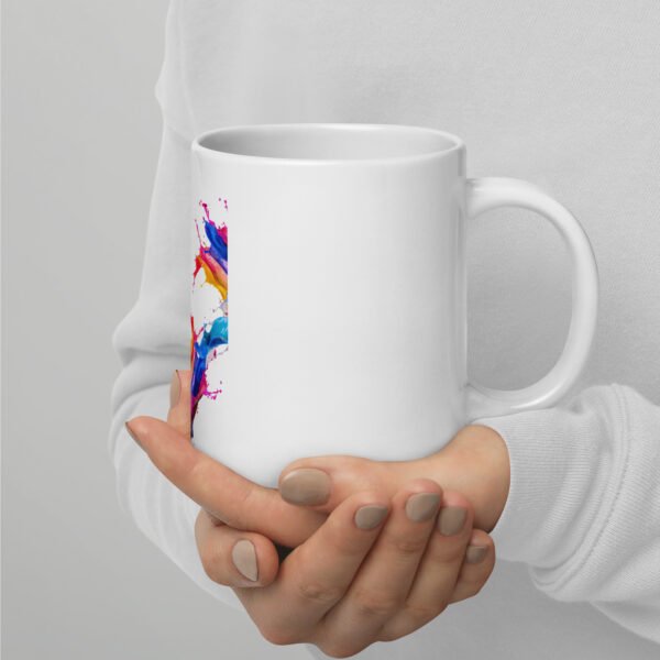 white glossy mug